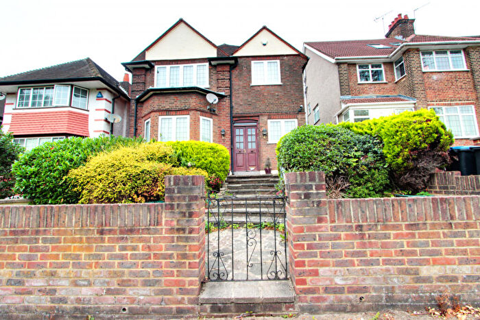 4 Bedroom Detached House For Sale In Oakington Manor Drive, HA9