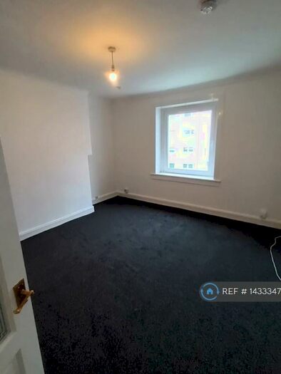 1 Bedroom Flat To Rent In Mill Street, Greenock, PA15
