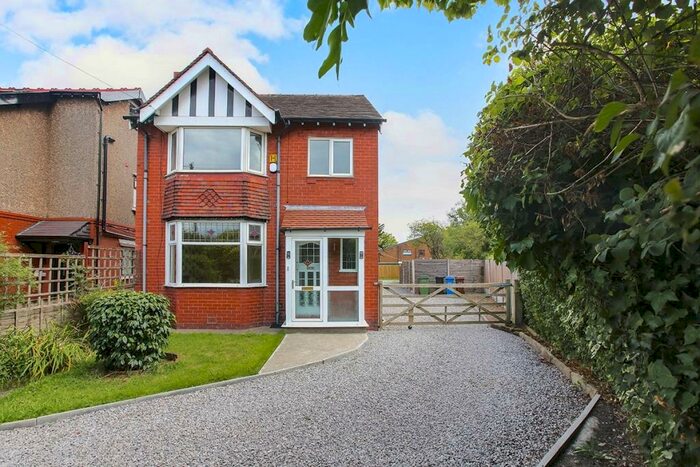 3 Bedroom Detached House To Rent In Birch Drive, Hazel Grove, Stockport, Cheshire, SK7