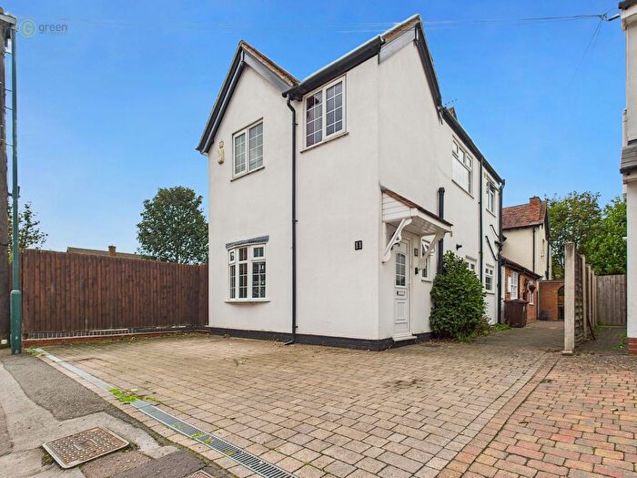 3 Bedroom Semi Detached House For Sale In New Street, Castle Bromwich, B36