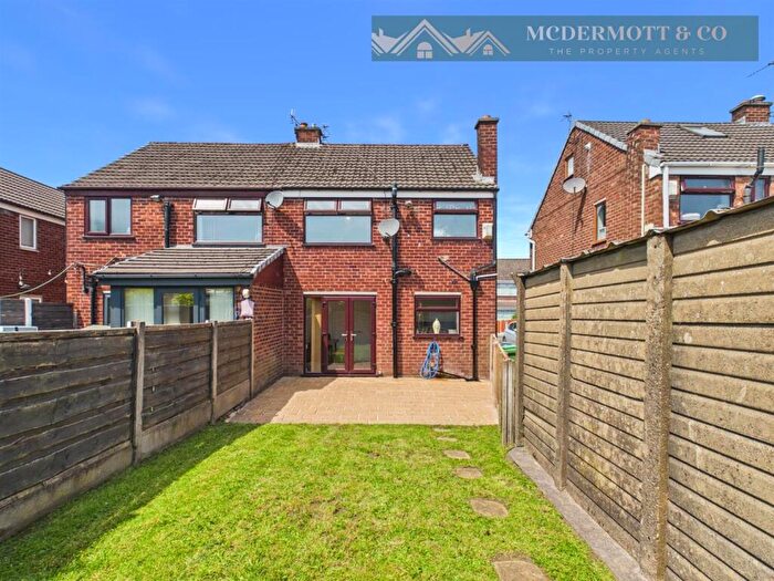 3 Bedroom Semi Detached House For Sale In Alder Road, Failsworth, Manchester, M35