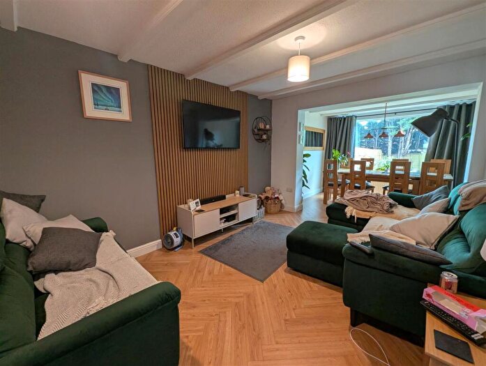 3 Bedroom Terraced House For Sale In Milbank Court, Darlington, DL3