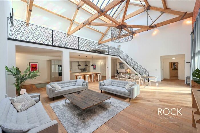 4 Bedroom Character Property To Rent In Thomas De Beauchamp Lane, Sutton Coldfield, West Midlands, B73