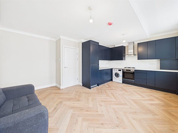 2 Bedroom Flat To Rent In High Street, Colliers Wood, SW19
