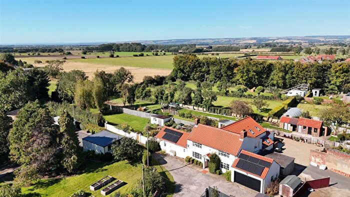 5 Bedroom Detached House For Sale In Water Lane, Sherburn, Malton, YO17