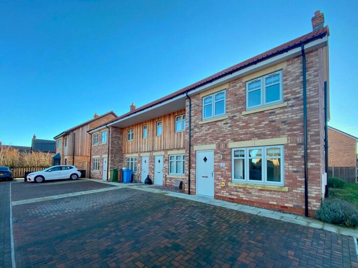 3 Bedroom Terraced House To Rent In Whitehead Garth, Park Lane, Cottingham, East Yorkshire, HU16