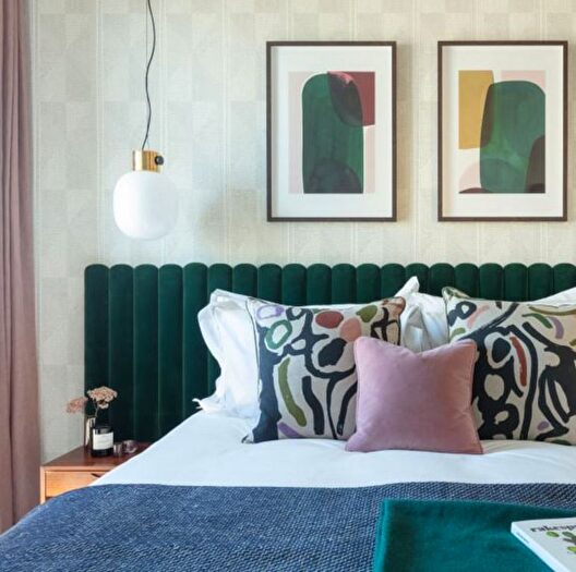 1 Bedroom Flat To Rent In Embassy Gardens, London, SW11