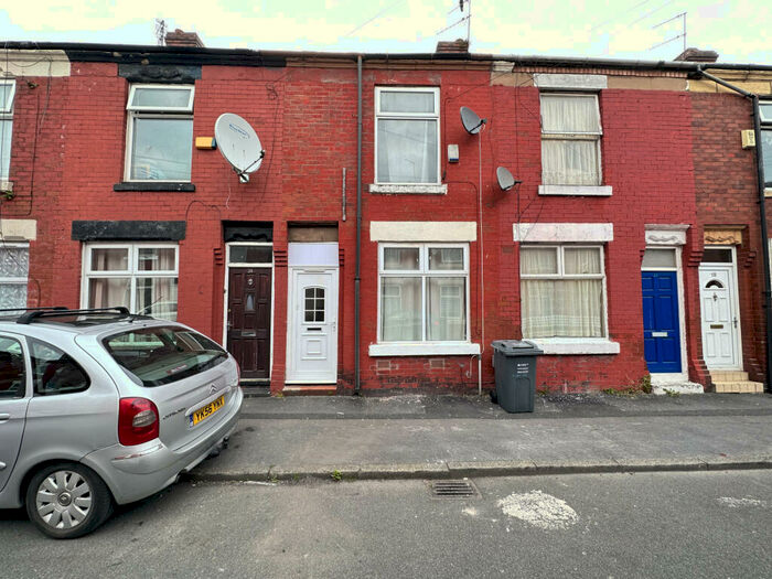 2 Bedroom Terraced House To Rent In Lindum Street, Manchester, M14