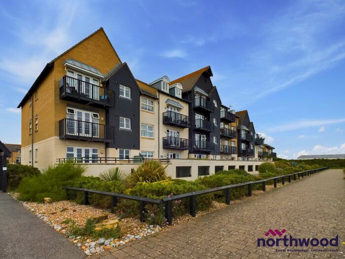 2 Bedroom Flat To Rent In Chatham Green, Sovereign Harbour North, Eastbourne, BN23
