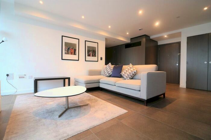 1 Bedroom Apartment To Rent In Chronicle Tower, Lexicon, B City Road, Old Street, Shoreditch, London, EC1V