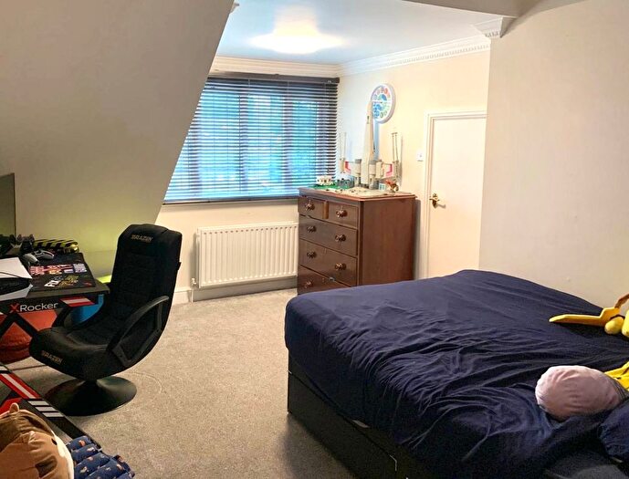 5 Bedroom Detached House For Sale In Maple Drive, Sudbrooke, Lincoln, LN2