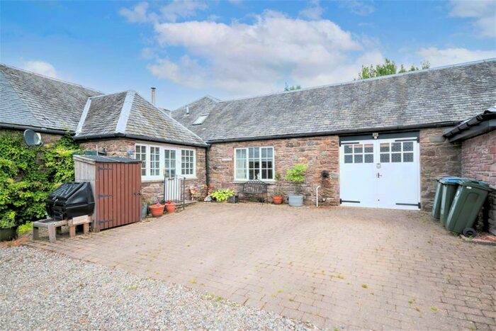 2 Bedroom Barn Conversion For Sale In The Byre, Braco, Dunblane, FK15