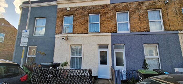 2 Bedroom Terraced House To Rent In Cutmore Street, Gravesend, Kent, DA11