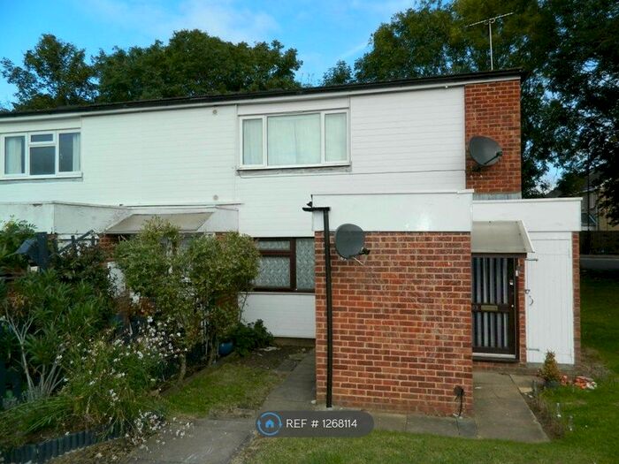 1 Bedroom Maisonette To Rent In Burgett Road, Slough SL1