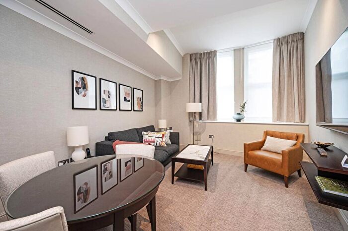 1 Bedroom Flat To Rent In Bow Lane, St Pauls, London, EC4M