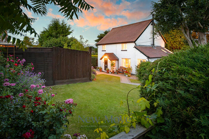 4 Bedroom Detached House For Sale In Church Road | Copthorne | | New Move Estate Agency, RH10