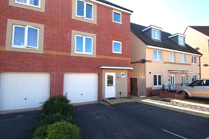 4 Bedroom Town House For Sale In Westminster Way, Bridgwater, TA6