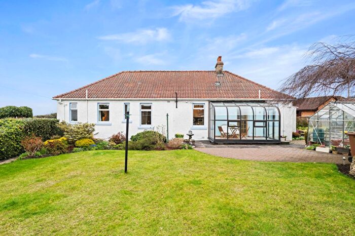 4 Bedroom Detached Bungalow For Sale In Main Street, Dechmont, EH52