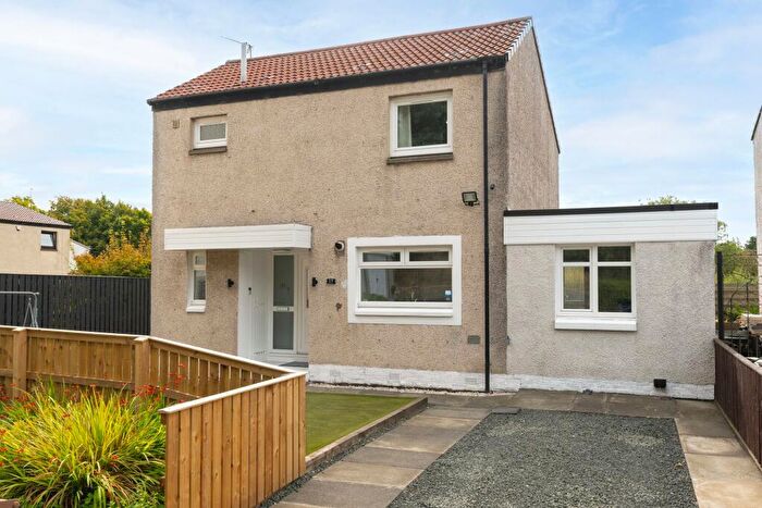 4 Bedroom Detached House For Sale In Millfield, Livingston Village, Livingston, EH54