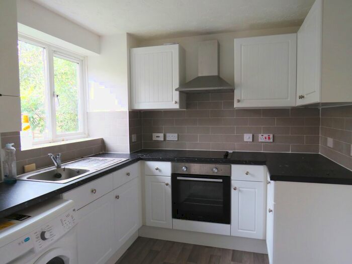 2 Bedroom Semi-Detached House To Rent In Bantock Close, Browns Wood, Milton Keynes, MK7