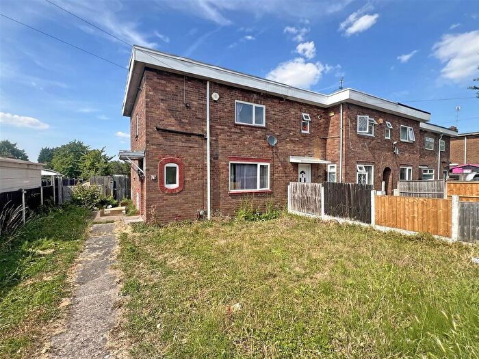 3 Bedroom End Of Terrace House For Sale In Winifreds Drive, Donnington, Telford, TF2