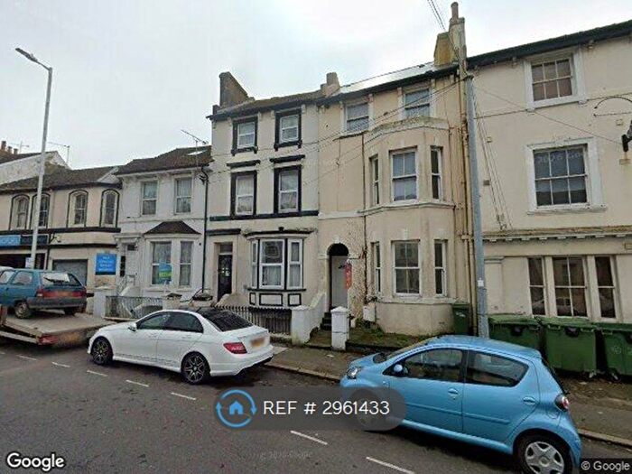 1 Bedroom Flat To Rent In Dover Road, Folkestone, CT20