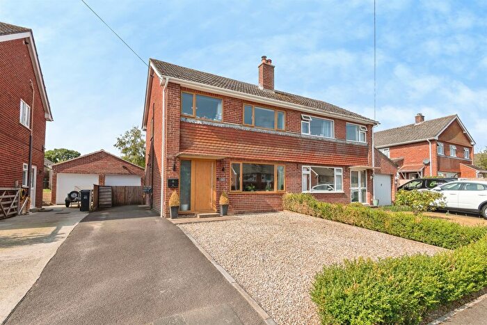 3 Bedroom Semi-Detached House For Sale In King Cuthred Drive, Chard, TA20