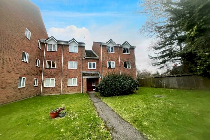 1 Bedroom Flat To Rent In Eastleigh, SO50