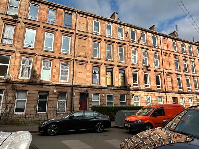 2 Bedroom Apartment To Rent In Flat /, Albert Road, Glasgow, G42