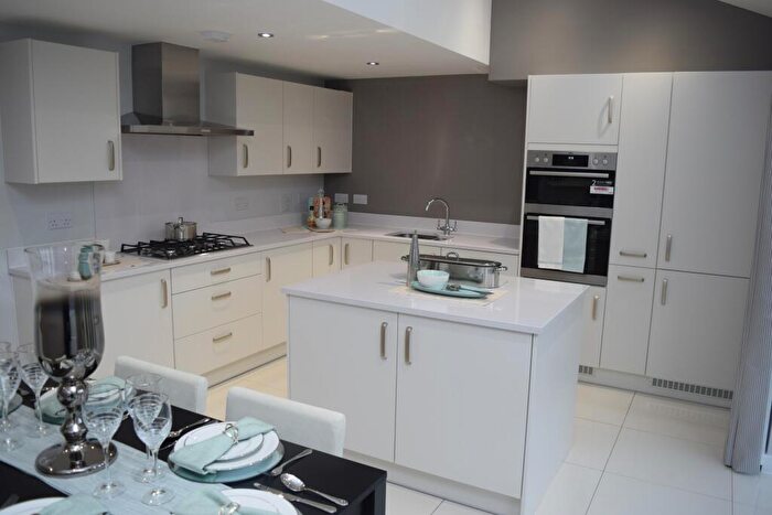 4 Bedroom Terraced House To Rent In Bentley Grove, Thorpe Road, Peterborough, PE3
