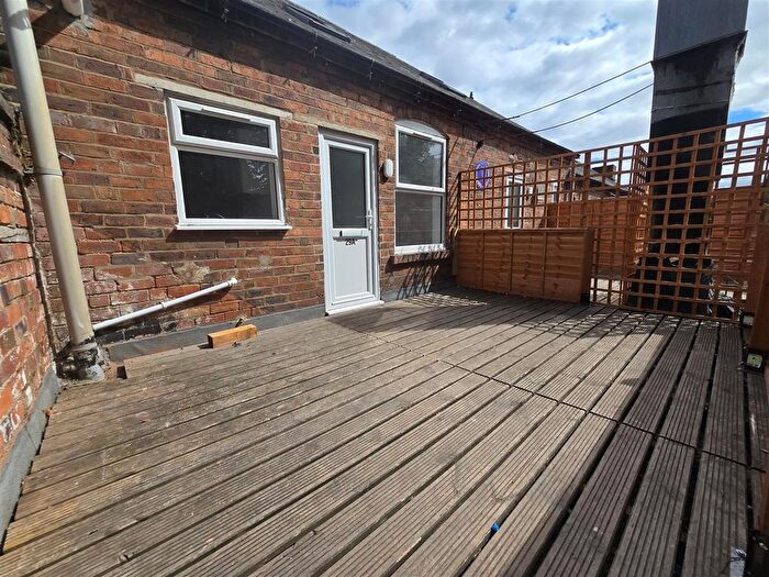3 Bedroom Maisonette To Rent In Blackwell Street, Kiderminster, DY10