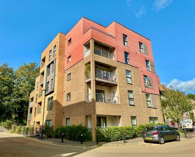 2 Bedroom Apartment To Rent In Mansfield Park Street, Harefield, SO18