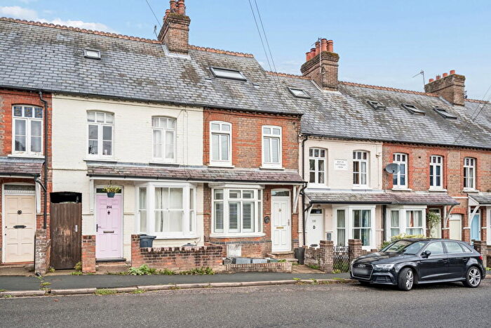 3 Bedroom Terraced House For Sale In Bois Moor Road, Chesham, HP5