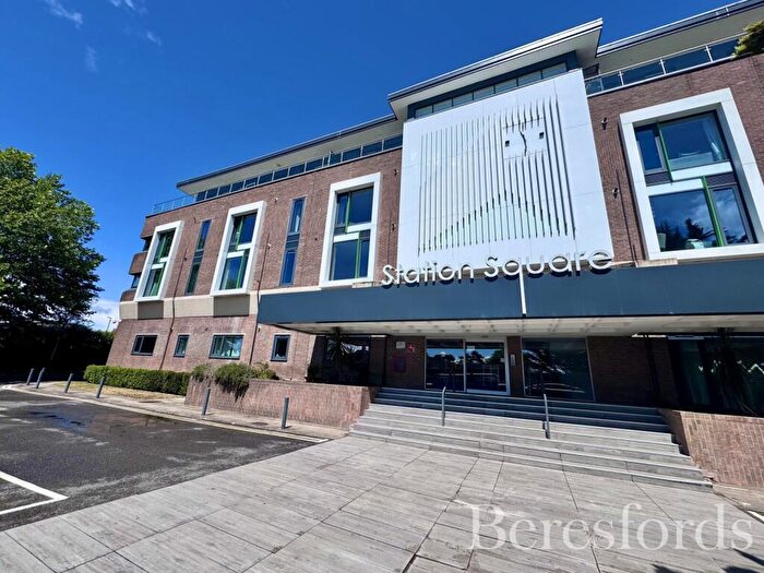 2 Bedroom Apartment For Sale In Bergholt Road, Colchester, CO4