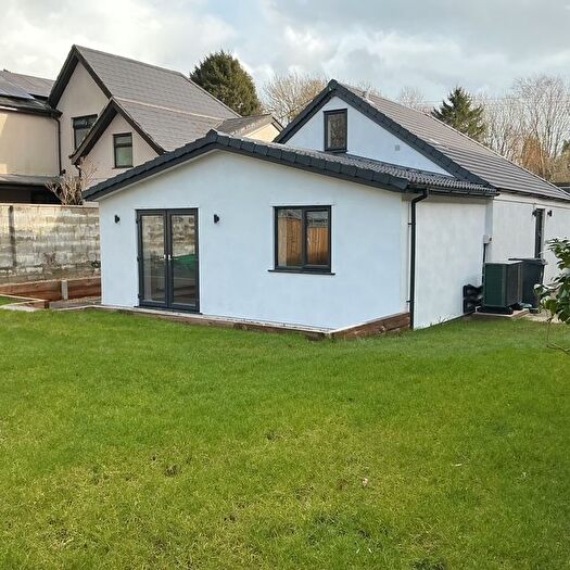 3 Bedroom Detached House To Rent In Kitbridge Lane, Chardstock, Axminster, Devon, EX13