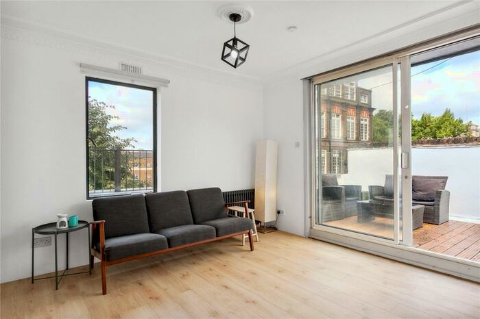 2 Bedroom Flat To Rent In Cheshire Street, London, E2