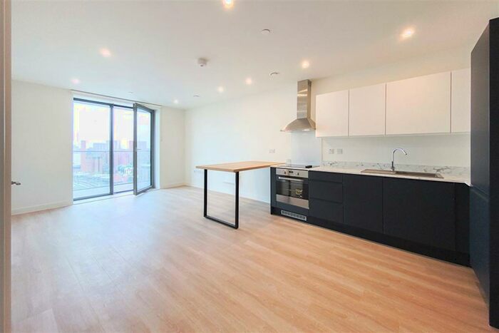 1 Bedroom Apartment To Rent In Exchange Point, M3