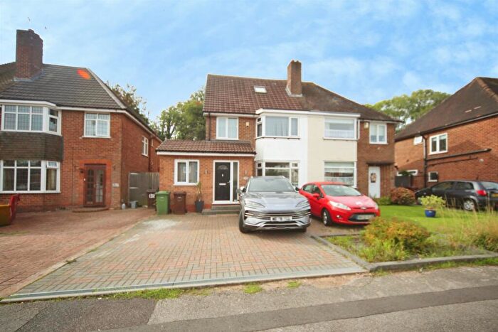 6 Bedroom Semi-Detached House For Sale In Knightsbridge Road, Solihull, B92