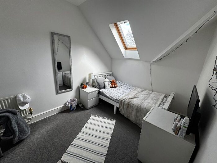 2 Bedroom Maisonette To Rent In Ware Street, Bearsted, Kent, ME14