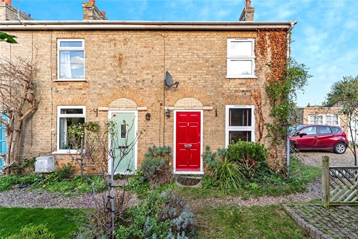 2 Bedroom End Of Terrace House For Sale In Lambs Row, Cottenham, Cambridgeshire, CB24