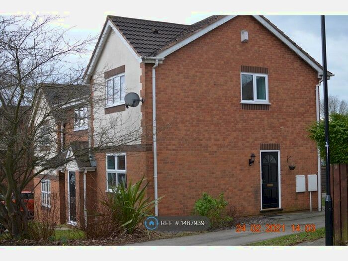 2 Bedroom End Of Terrace House To Rent In Providence Court, Morley, Leeds, LS27