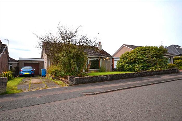 2 Bedroom Bungalow For Sale In Lomond Drive, Newton Mearns, Glasgow, G77