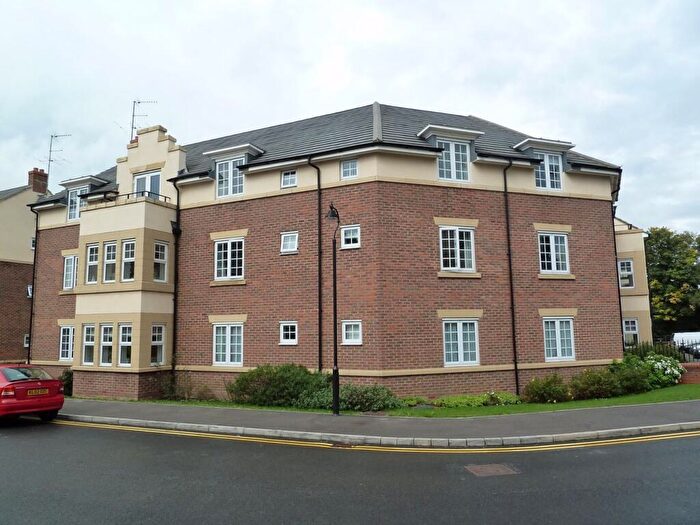 2 Bedroom Flat To Rent In The Hawthorns, Flitwick, MK45