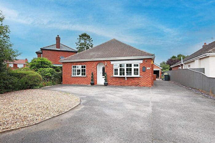 3 Bedroom Bungalow For Sale In Church Green Road, PE21