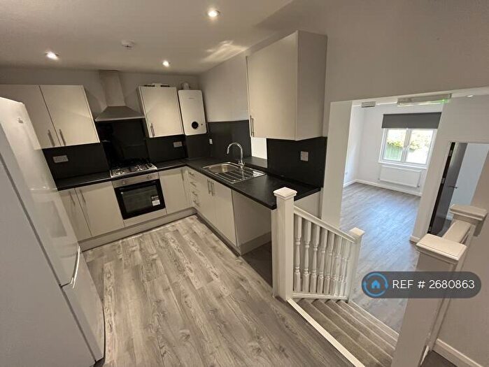 2 Bedroom Flat To Rent In Wood Street, Earl Shilton, Leicester, LE9