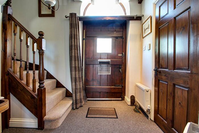 2 Bedroom Detached House For Sale In Roman Bank, Gedney Dyke, PE12