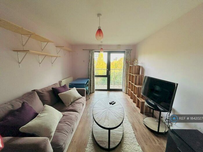 1 Bedroom Flat To Rent In Gwynne Road, London, SW11