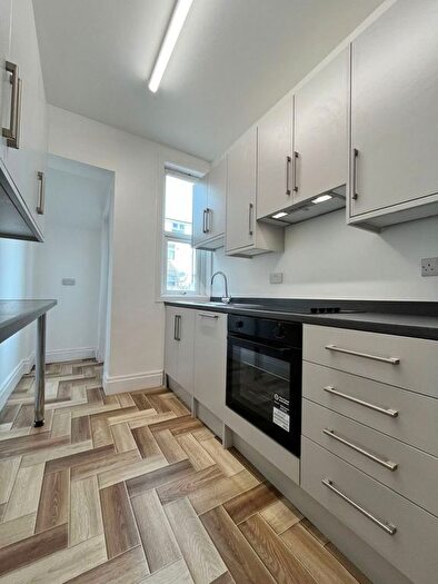 4 Bedroom Property To Rent In Brighton Avenue, Blackpool, Lancashire, FY4