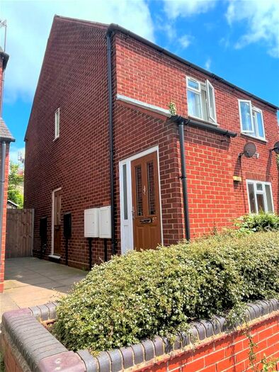 2 Bedroom Flat To Rent In Chapel Street, Enderby, Leicester, LE19