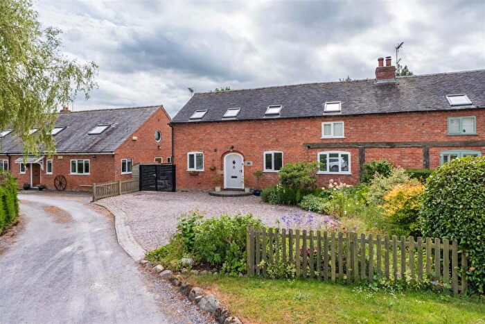 4 Bedroom Barn Conversion For Sale In Cholmondeley Road, Wrenbury Nr. Nantwich, CW5